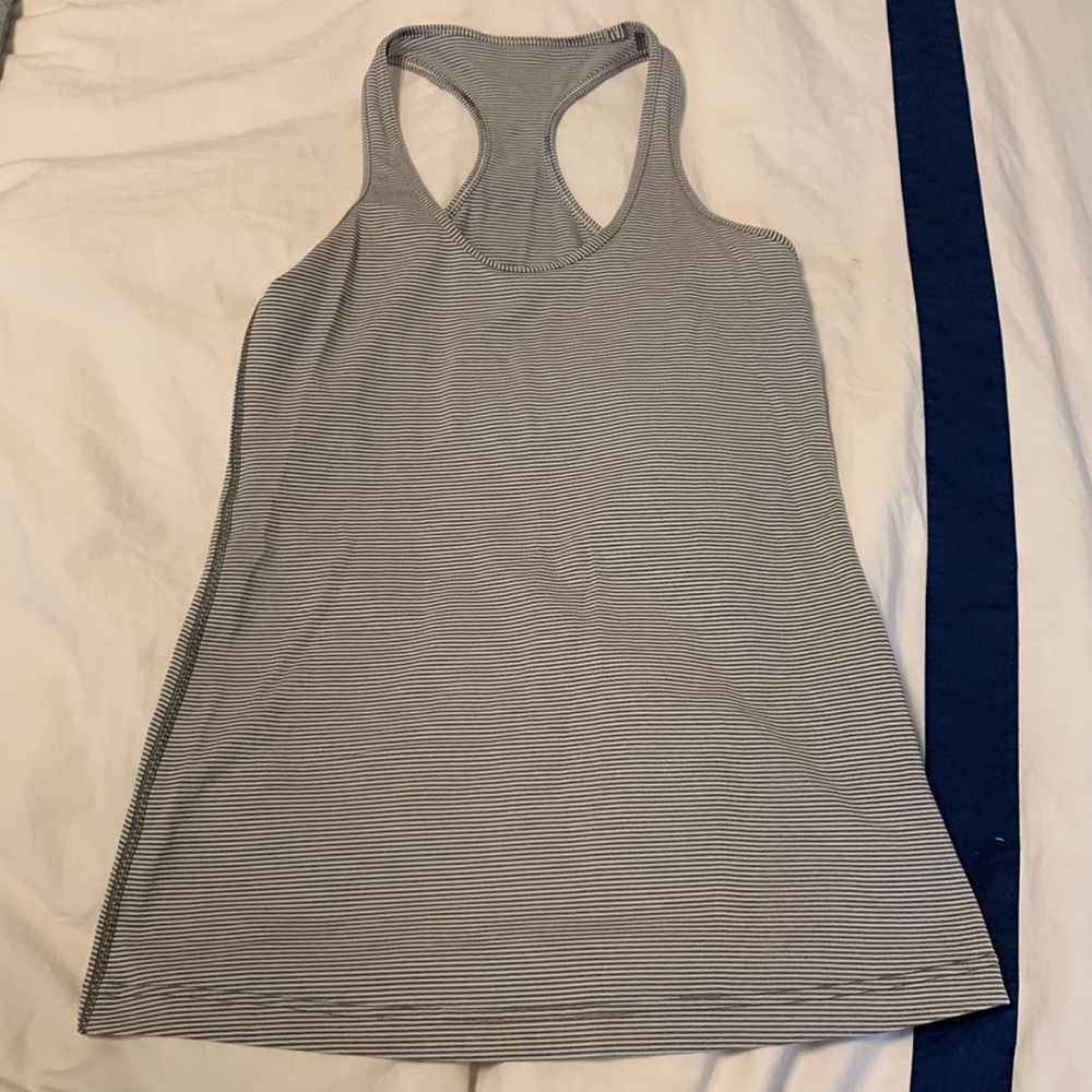 Lululemon women’s cool racer back tank gray and white striped size 8 like new